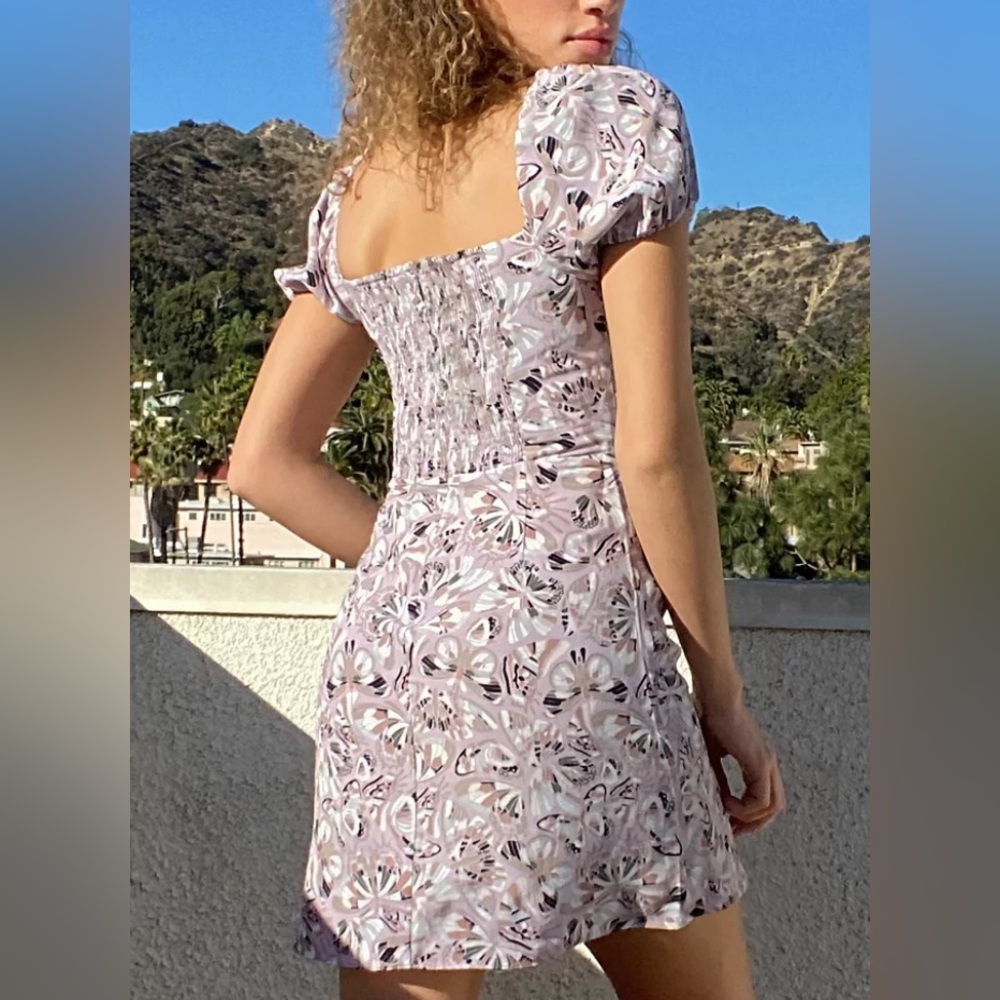 ARITZIA SUNDAY BEST rachel dress puff sleeve mini dress butterfly pastel large - Picture 2 of 9